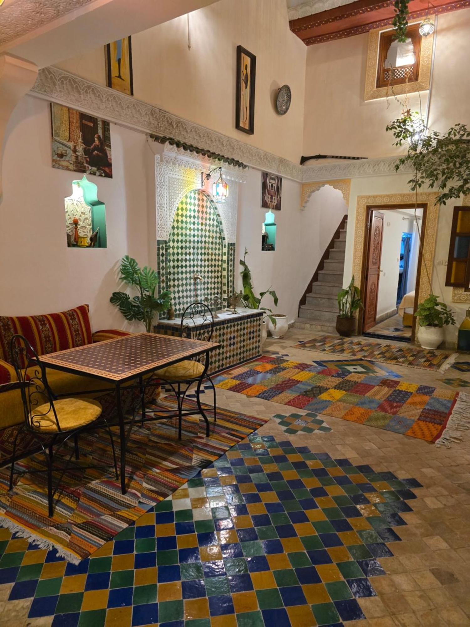 Dar Khmissa Fes Panzió Kültér fotó