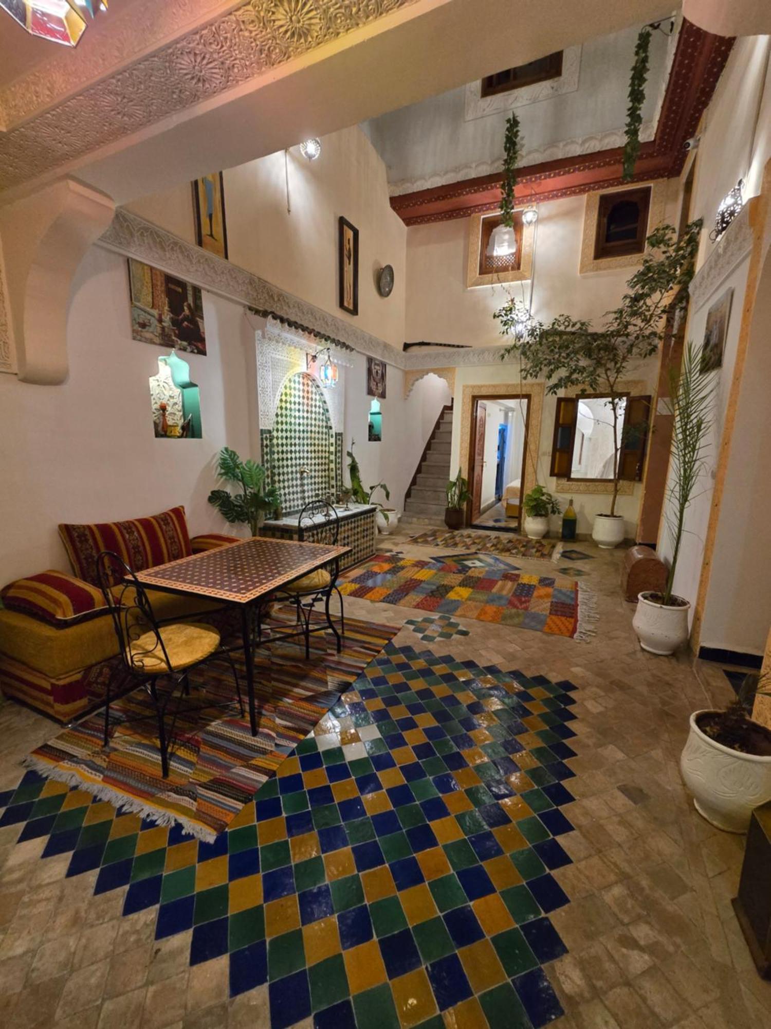 Dar Khmissa Fes Panzió Kültér fotó