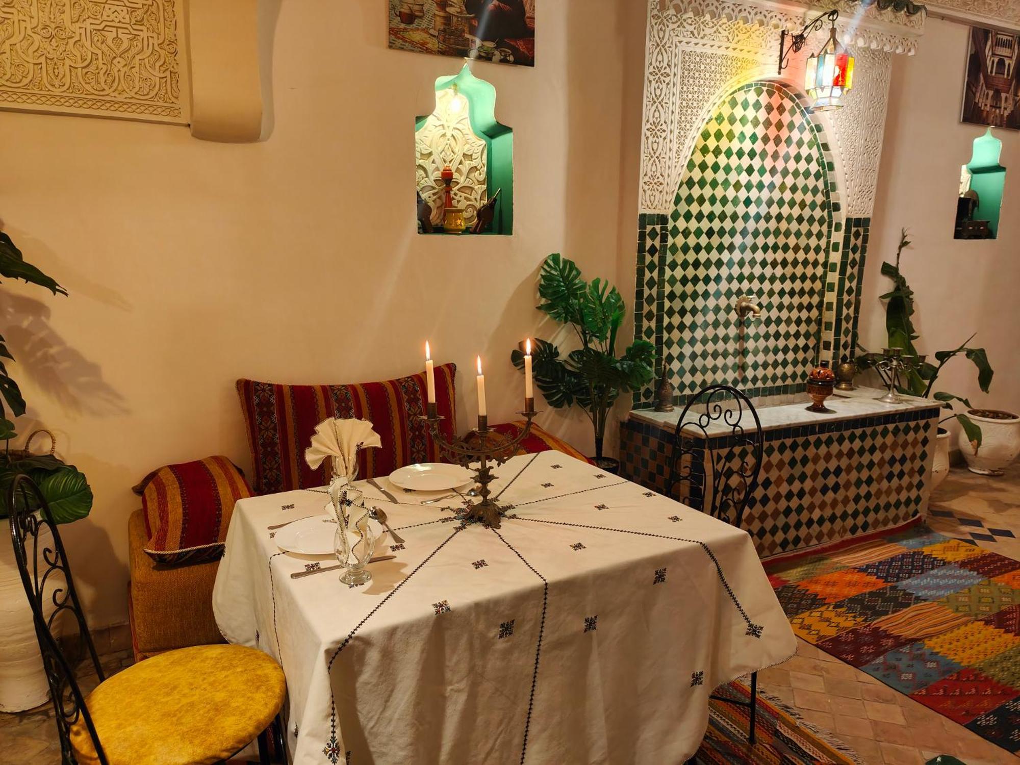 Dar Khmissa Fes Panzió Kültér fotó